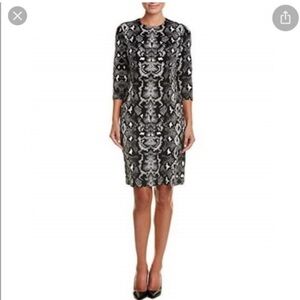 J. McLaughlin Monochrome Patterned Garment
